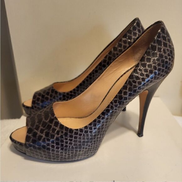 Giuseppe Zanotti Black/Gray Snakeskin Platform Peep Toe Pumps Sz.10/40 MSRP $995 - Picture 2 of 9